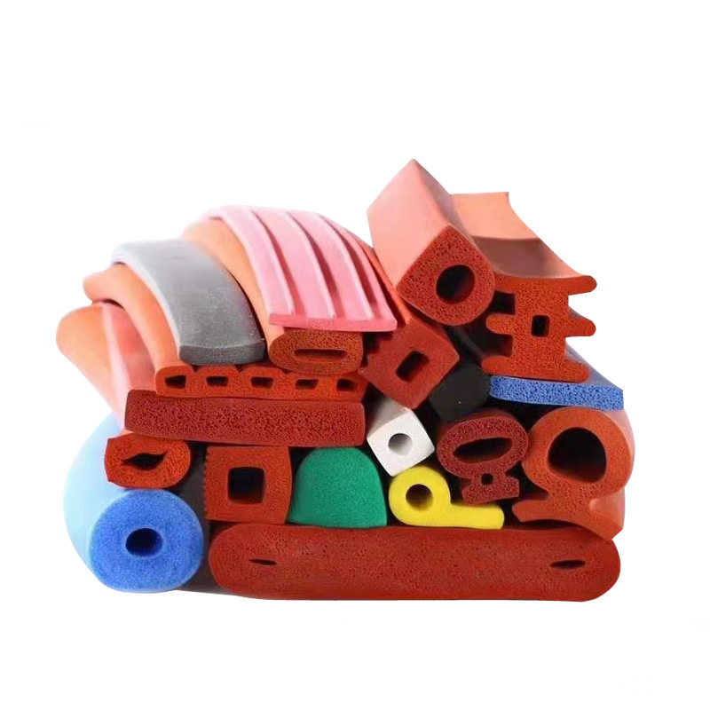 工業(yè)環(huán)境苛刻，密封條易老化？嶸牌硅膠發(fā)泡條耐候抗老化，寬溫域保持彈性，壽命更長