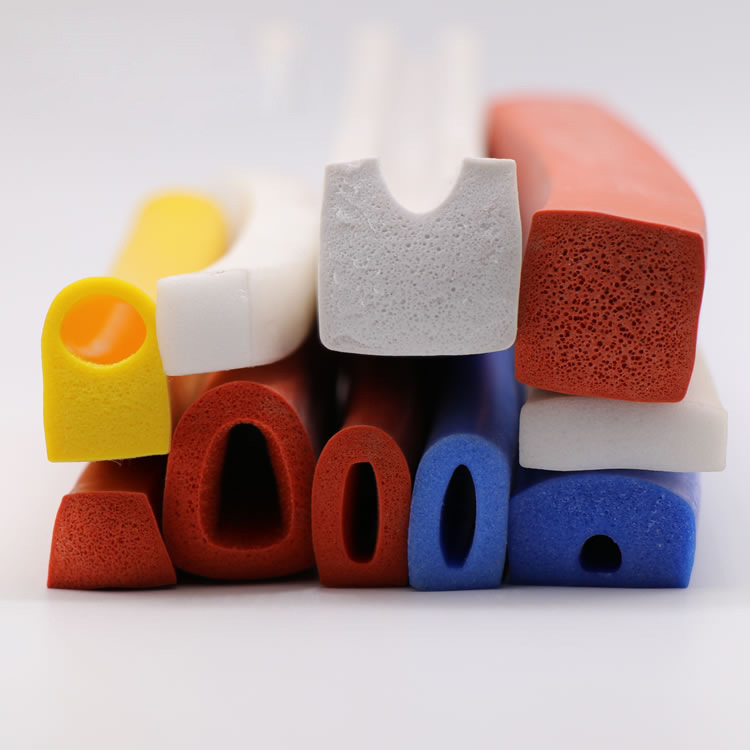 設(shè)備密封條有異味、不耐高溫消毒？嶸牌食品級/醫(yī)療級硅膠發(fā)泡條，無毒無味，耐高溫滅菌