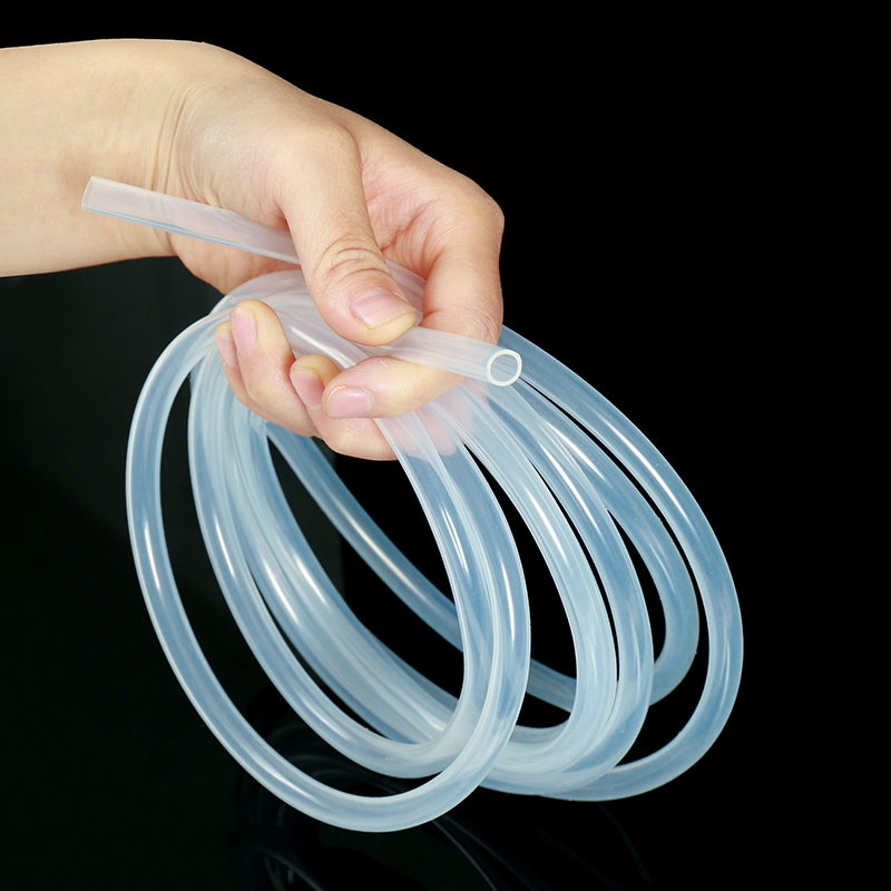 嶸牌抗黃變硅膠管：破解發(fā)黃難題，讓設(shè)備持久潔凈如新